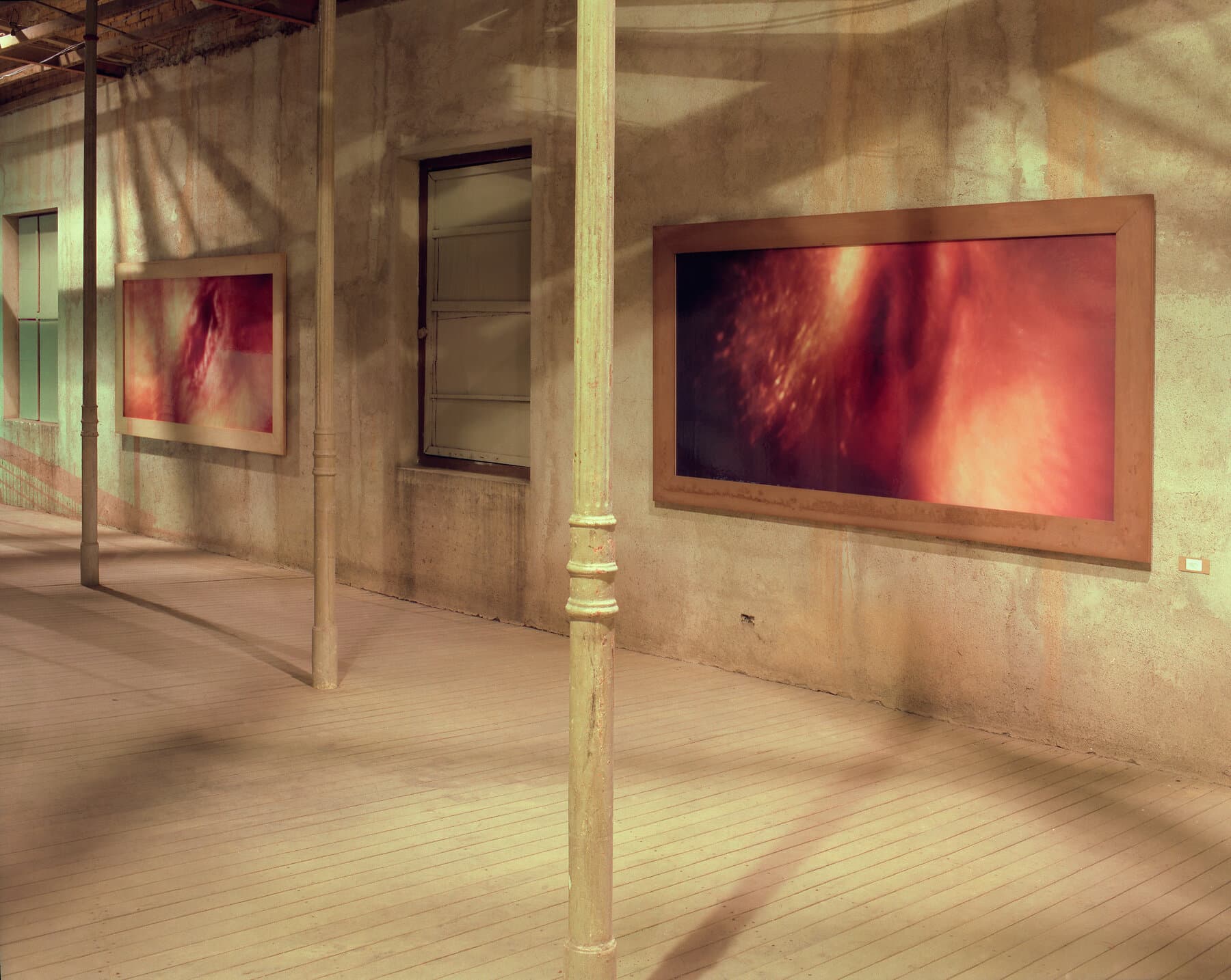 Exposição no foyer do Theatro, maio de 1999.