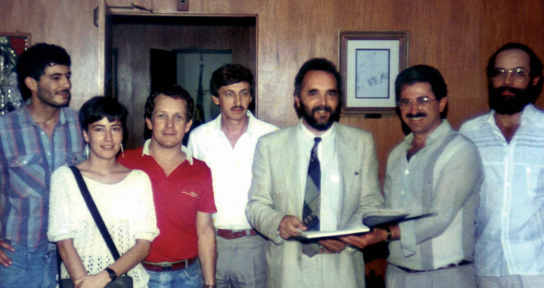 Comissão recebida por Jorge Cunha Lima — com Nilson, Ana Laura, Merlin, José Marcondes e Joaquim Mello.